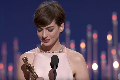 Anne Hathaway Struggled To Enjoy Her Oscar Win Photo